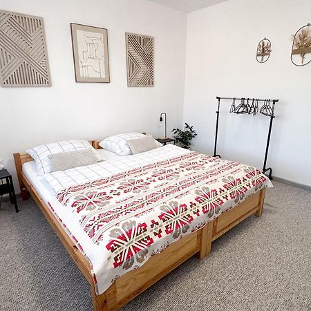 Vivi Apartments Liptovský Mikuláš Exteriör bild