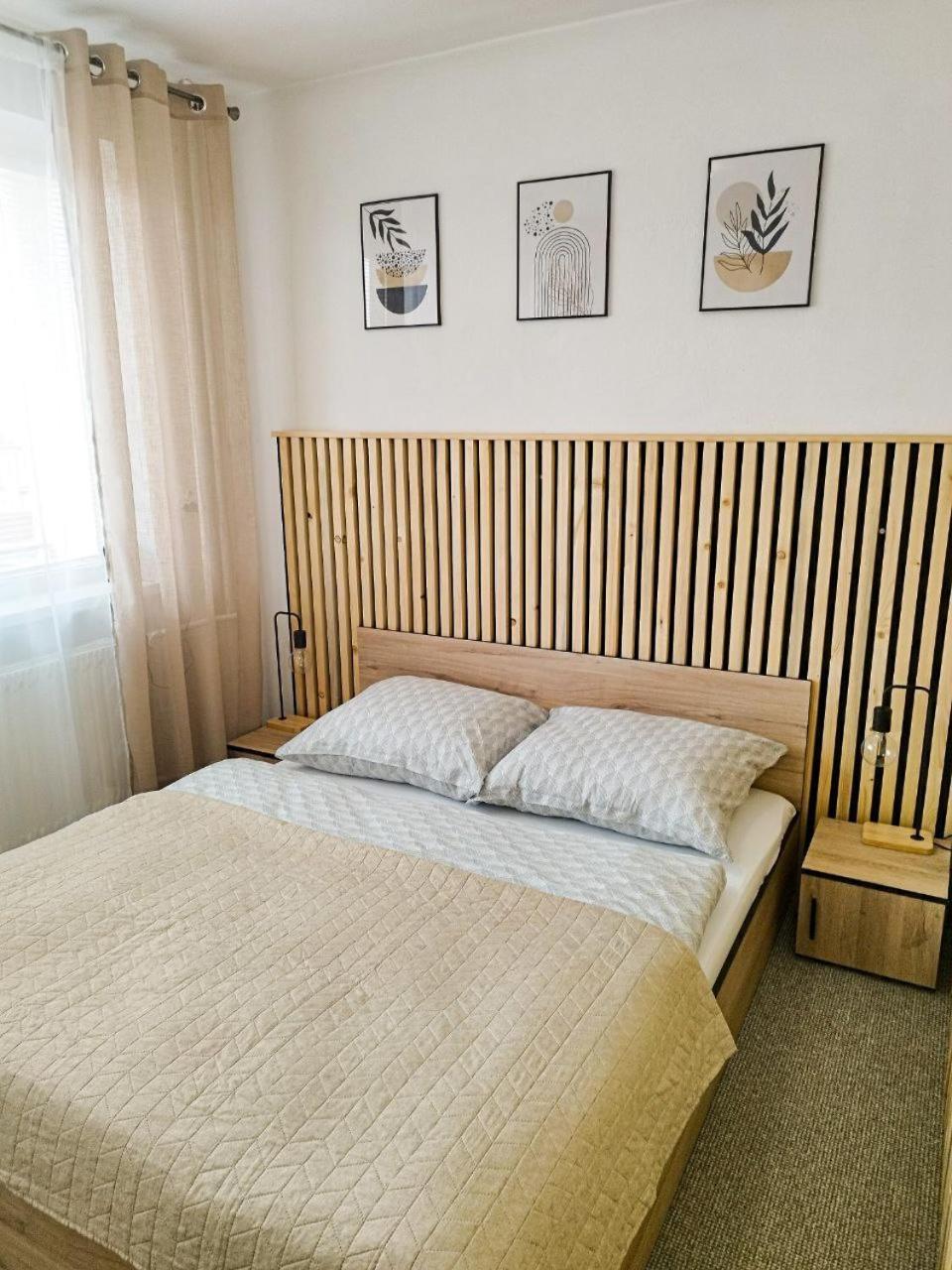 Vivi Apartments Liptovský Mikuláš Exteriör bild
