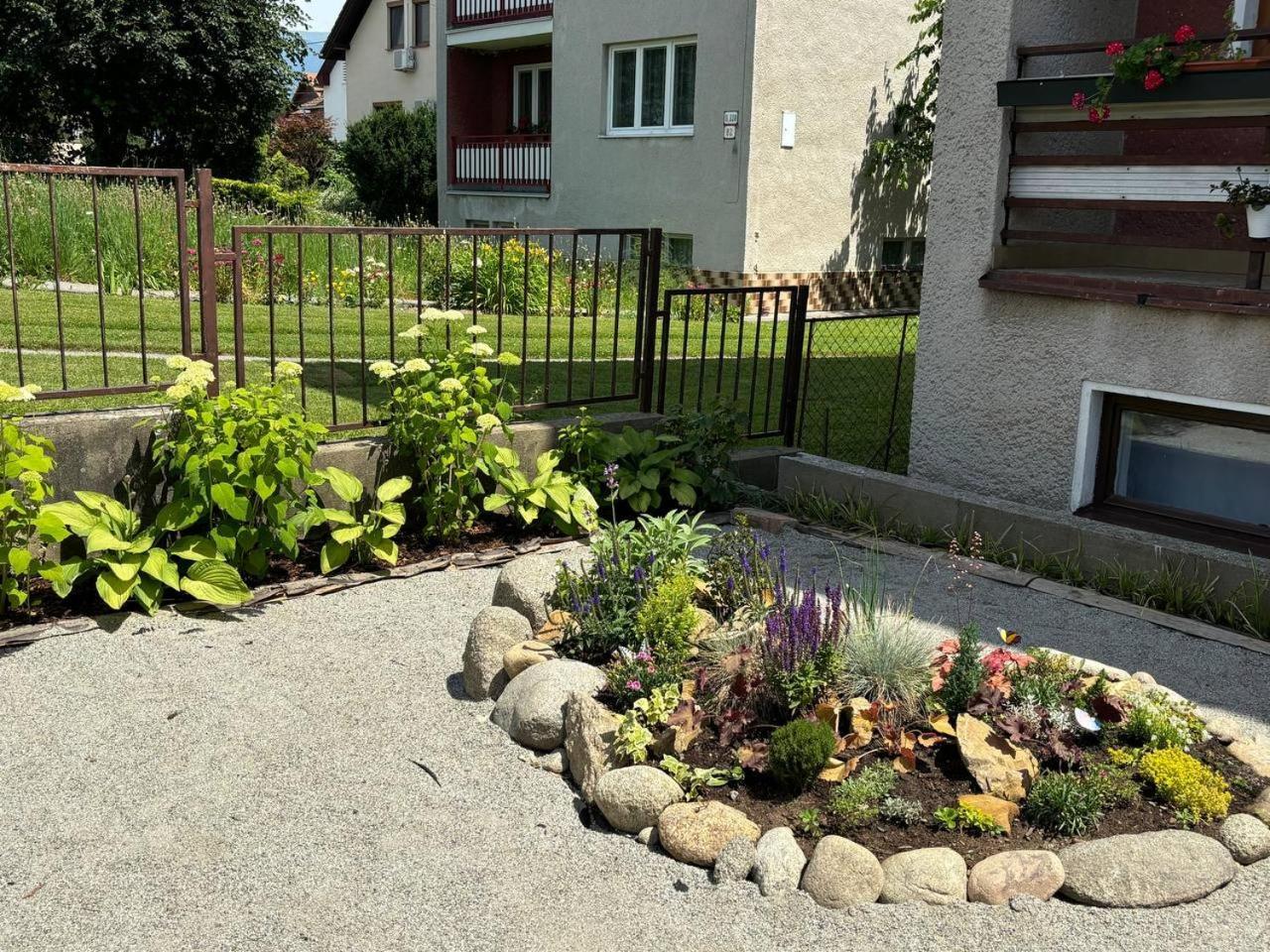 Vivi Apartments Liptovský Mikuláš Exteriör bild